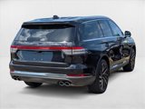 Used 2025 Lincoln Aviator Reserve w/ Equipment Group 201A image 4