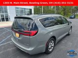 Certified 2023 Chrysler Pacifica Limited image 2