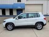 Used 2016 Volkswagen Tiguan S image 2
