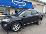 Used 2017 Ford Explorer XLT w/ Equipment Group 202A image 6