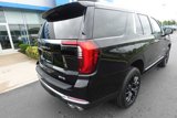 New 2025 GMC Yukon Denali w/ Sun & Power Step Package image 3