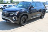 New 2026 Volkswagen Atlas Peak Edition image 3
