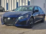 Used 2023 Nissan Altima 2.5 SR image 3