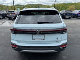 New 2025 Volkswagen Taos SE image 4