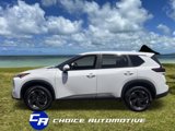 Used 2024 Nissan Rogue SV image 3