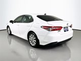 Used 2020 Toyota Camry LE image 5