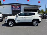 Used 2021 Jeep Compass Latitude image 3