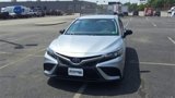 Used 2022 Toyota Camry SE image 4