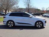 New 2025 Audi Q6 e-tron Prestige image 6
