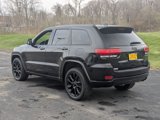 Certified 2022 Jeep Grand Cherokee Laredo X image 5