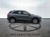 Certified 2022 Ford Escape SE w/ Cold Weather Package image 4