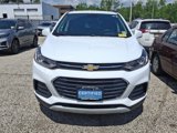 Certified 2022 Chevrolet Trax LT w/ LT Convenience Package image 2