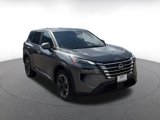 Used 2024 Nissan Rogue SV image 3