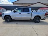 New 2025 RAM 1500 4x4 Crew Cab image 4