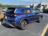 Used 2023 Nissan Rogue SV image 5
