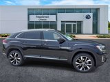 New 2025 Volkswagen Atlas Cross Sport SEL Premium R-Line image 4