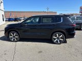 New 2025 Mitsubishi Outlander SEL image 2