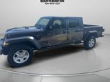 Used 2023 Jeep Gladiator Sport image 4