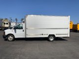 Used 2020 GMC Savana 3500 Extended w/ Driver Convenience Package image 4