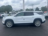 New 2025 Chevrolet Traverse LT image 2