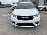 New 2025 Chrysler Pacifica Select image 5