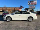 Used 2019 Volkswagen Passat 2.0T Wolfsburg image 2