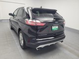 Used 2024 Ford Edge Titanium image 6