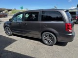 Used 2017 Dodge Grand Caravan SXT image 6