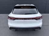 Certified 2025 Porsche Macan image 4