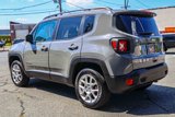 Used 2019 Jeep Renegade Latitude image 4