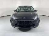 Used 2022 Ford Escape SE image 2