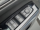New 2025 Nissan Pathfinder SL w/ Black Appearance Package image 5
