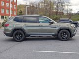 New 2025 Volkswagen Atlas Peak Edition SE image 4