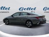 New 2025 Hyundai Elantra Limited image 4