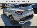 Used 2025 Kia Sportage SX image 3