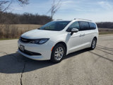 Used 2021 Chrysler Voyager Lxi image 2