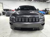 Used 2018 Jeep Grand Cherokee Altitude image 2