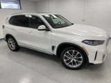 New 2025 BMW X5 xDrive50e image 5