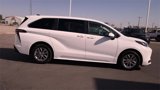 Used 2024 Toyota Sienna LE image 2