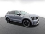 Used 2024 Kia Sorento S image 2