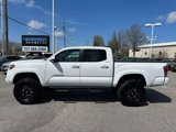Used 2018 Toyota Tacoma Limited image 4