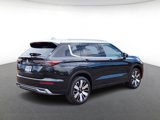 New 2025 Mitsubishi Outlander AWD image 3