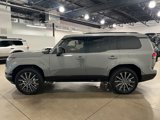 Used 2025 Lexus GX 550 image 6
