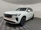 New 2026 Volvo XC90 B6 Plus w/ Protection Package Premier image 4