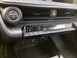 Used 2024 Toyota Prius Limited image 5