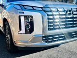 Used 2024 Hyundai Palisade Calligraphy image 5