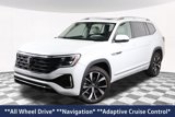 Used 2024 Volkswagen Atlas SEL Premium R-Line image 2