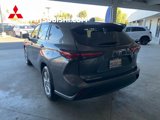 Used 2024 Toyota Highlander LE image 5