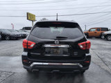 Used 2018 Nissan Pathfinder SV image 4