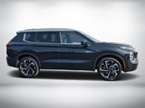 New 2025 Mitsubishi Outlander SEL image 2